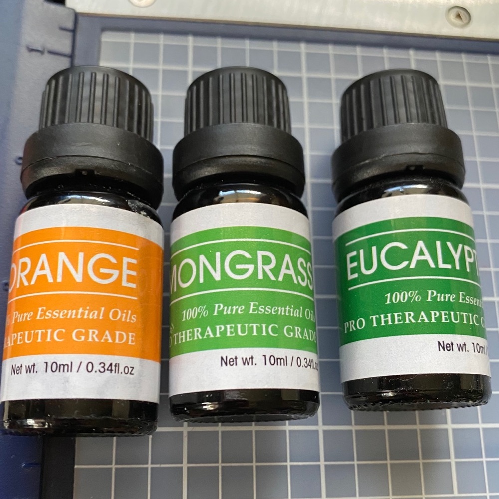 essential oils - Picture 2 of 2